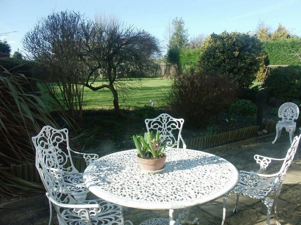 Catton Old Hall Bed & Breakfast Норуич Екстериор снимка