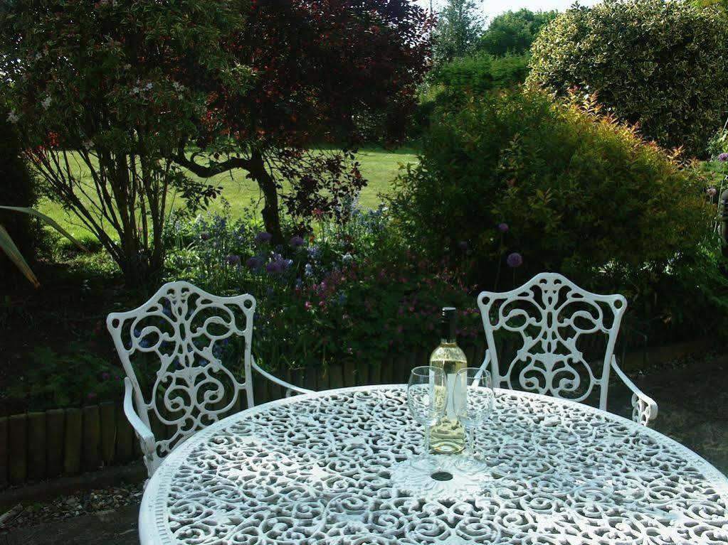 Catton Old Hall Bed & Breakfast Норуич Екстериор снимка
